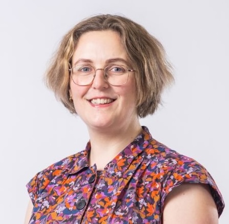 Lauren Gawne profile photo white woman with glasses and light brown hair